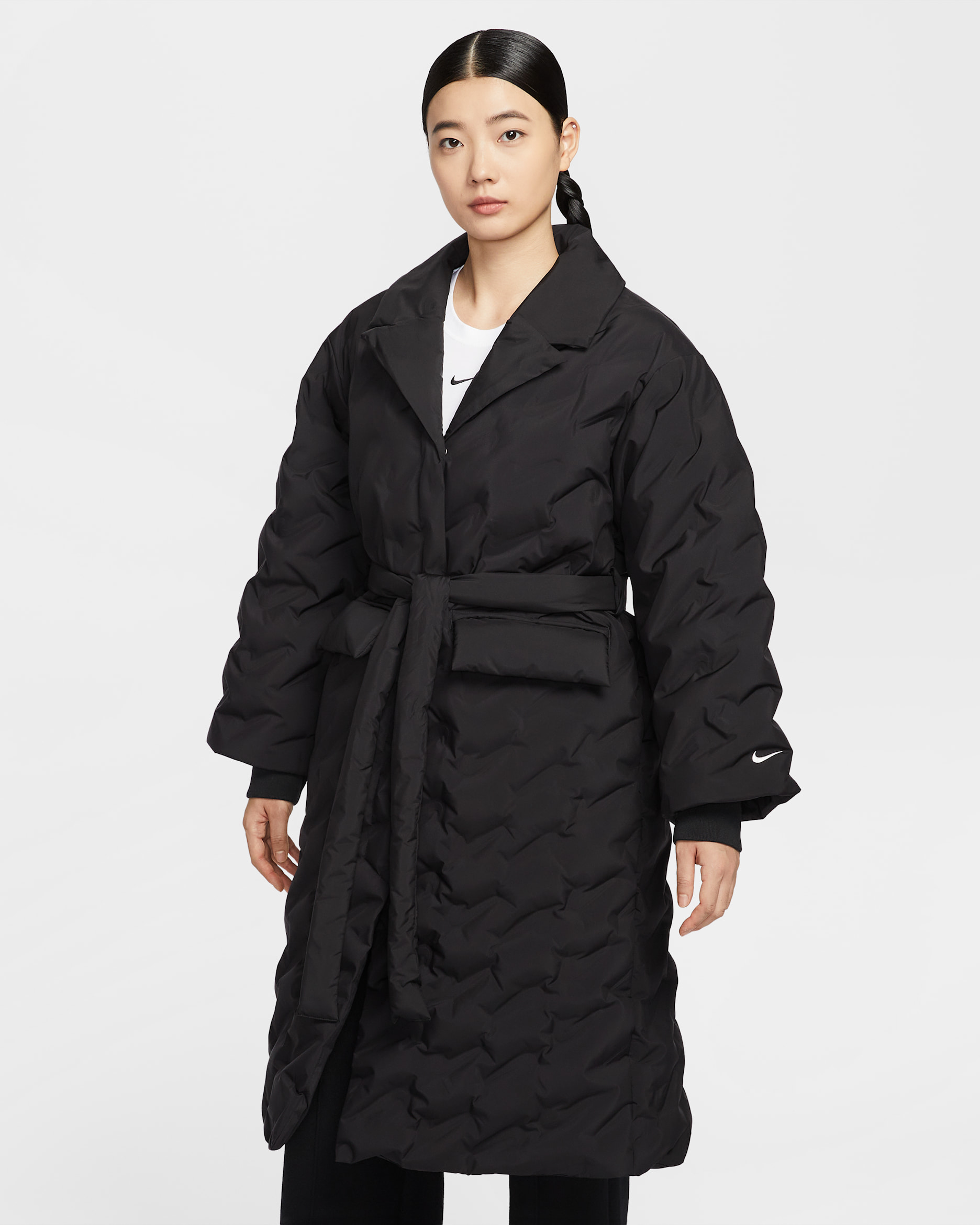 Nike ブラック ロングダウンコート Therma-FIT NIKE公式】ナイキ スポーツウェア スウッシュ シリーズ ウィメンズ